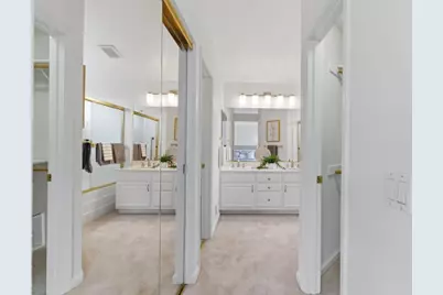 301 Saint Martin Dr, Redwood City, CA 94065 - Photo 21