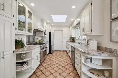 390 Hobart Ave, San Mateo, CA 94402 - Photo 23