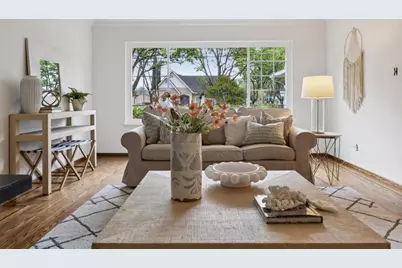 390 Hobart Ave, San Mateo, CA 94402 - Photo 13