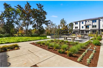 2871 Josephine Ln, Palo Alto, CA 94303 - Photo 25