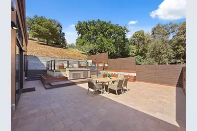 110 Dolton Ave, San Carlos, CA 94070 - Photo 27