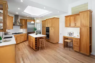 1250 Montclaire Way, Los Altos, CA 94024 - Photo 9