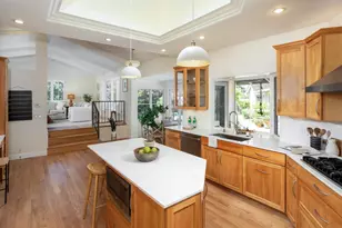 1250 Montclaire Way, Los Altos, CA 94024 - Photo 11