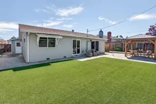 779 Broadmoor Dr, San Jose, CA 95129 - Photo 27