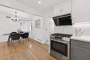 779 Broadmoor Dr, San Jose, CA 95129 - Photo 11