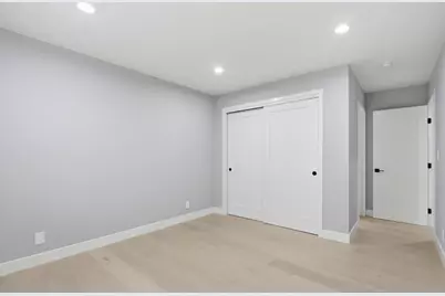 2121 Francis Ave, Santa Clara, CA 95051 - Photo 19