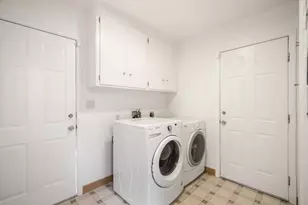 1602 Sheffield Ave, San Jose, CA 95125 - Photo 25