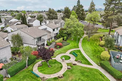 854 Erickson Ln, Foster City, CA 94404 - Photo 29