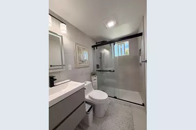 1130 Breezewood Ct, Sunnyvale, CA 94089 - Photo 25