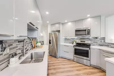 540 Shorebird Cir 21106, Redwood City, CA 94065 - Photo 13