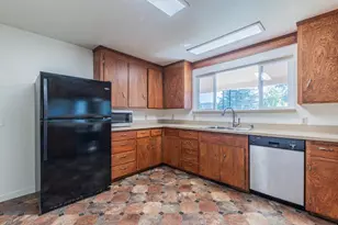 2 Portola Ave, Monterey, CA 93940 - Photo 11