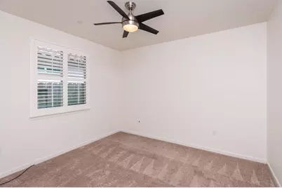 9269 Red Thistle Ct, Sacramento, CA 95829 - Photo 25