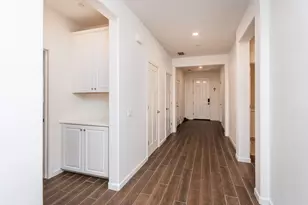 9269 Red Thistle Ct, Sacramento, CA 95829 - Photo 5