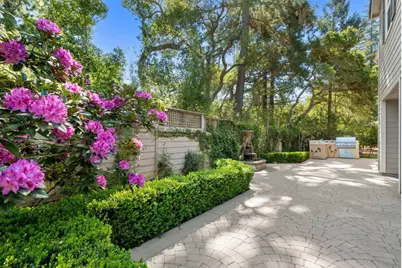 335 Bridlewood Ct, Santa Cruz, CA 95060 - Photo 43