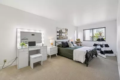 18 Tollridge Ct, San Mateo, CA 94402 - Photo 33