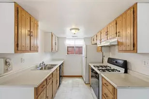 415 Spruce Cir, Watsonville, CA 95076 - Photo 11