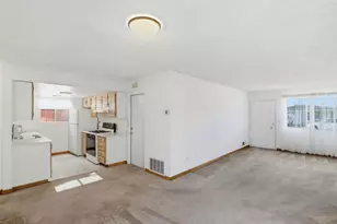 415 Spruce Cir, Watsonville, CA 95076 - Photo 7