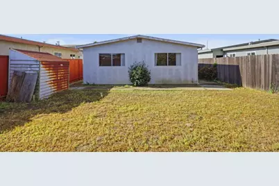 415 Spruce Cir, Watsonville, CA 95076 - Photo 23