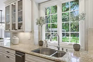 345 Vine St, Menlo Park, CA 94025 - Photo 11