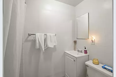 330 Athol Ave, Oakland, CA 94606 - Photo 7