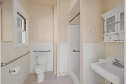 111 5th St, Gilroy, CA 95020 - Photo 13