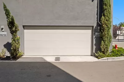 9873 Macarthur Blvd F, Oakland, CA 94605 - Photo 25