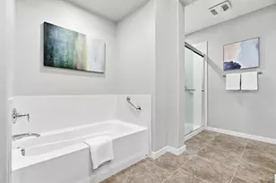 1053 Dewberry Pl 304, San Jose, CA 95131 - Photo 29