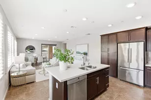 1053 Dewberry Pl 304, San Jose, CA 95131 - Photo 5