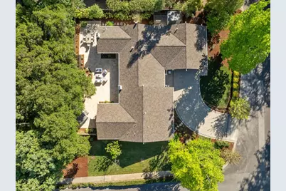 13120 Via Madronas Dr, Saratoga, CA 95070 - Photo 41