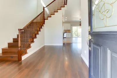 1890 Calistoga Dr, Hollister, CA 95023 - Photo 7