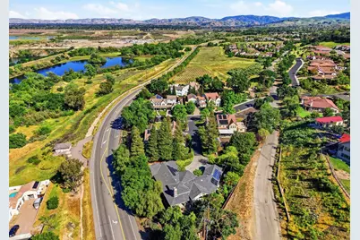 733 Vineyard Ter, Pleasanton, CA 94566 - Photo 57