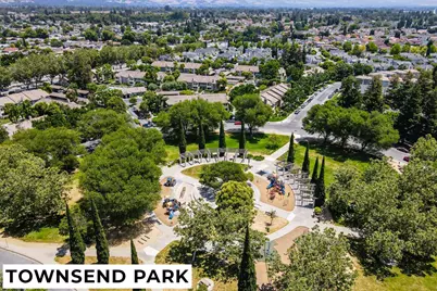 1654 Parkview Green Cir, San Jose, CA 95131 - Photo 35