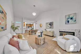 1654 Parkview Green Cir, San Jose, CA 95131 - Photo 3