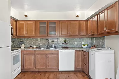 701 N Rengstorff 7, Mountain View, CA 94043 - Photo 9