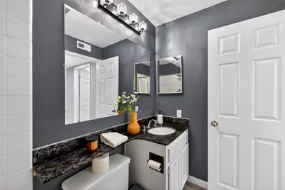 22103 Vista Del Plaza Ln 22, Hayward, CA 94541 - Photo 17