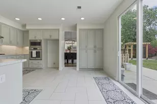 2031 Serene Dr, Hollister, CA 95023 - Photo 17