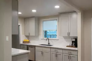 2749 Parker Ave, Oakland, CA 94605 - Photo 9