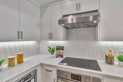 1125 Esther Ct, Palo Alto, CA 94303 - Photo 7