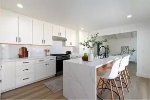 20090 Portola Dr, Salinas, CA 93908 - Photo 9