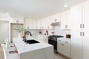 20090 Portola Dr, Salinas, CA 93908 - Photo 7