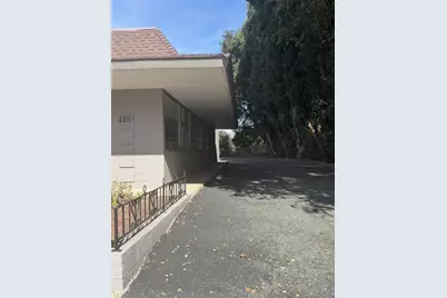2211 Park Blvd, Palo Alto, CA 94306 - Photo 1