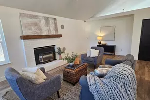 501 Bobbys Ln, Hollister, CA 95023 - Photo 23