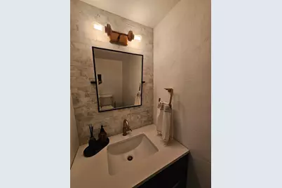 501 Bobbys Ln, Hollister, CA 95023 - Photo 37