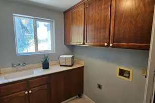 501 Bobbys Ln, Hollister, CA 95023 - Photo 41