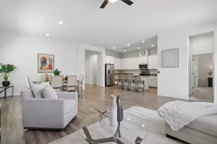 2140 Garnet Wy, Hollister, CA 95023 - Photo 11