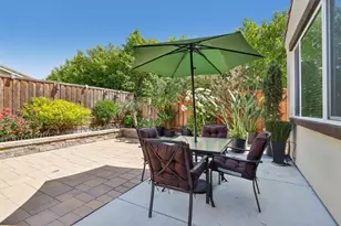 2140 Garnet Wy, Hollister, CA 95023 - Photo 33