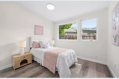 747 Madrone Ave, Sunnyvale, CA 94085 - Photo 17
