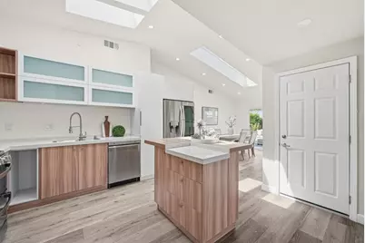 747 Madrone Ave, Sunnyvale, CA 94085 - Photo 13