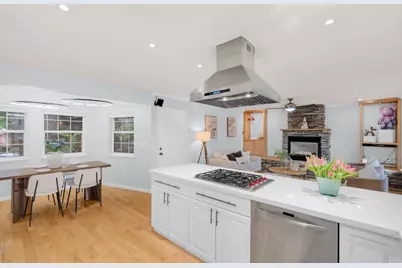 18485 Main Blvd, Los Gatos, CA 95033 - Photo 13