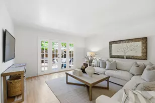 1004 Rubis Dr, Sunnyvale, CA 94087 - Photo 17